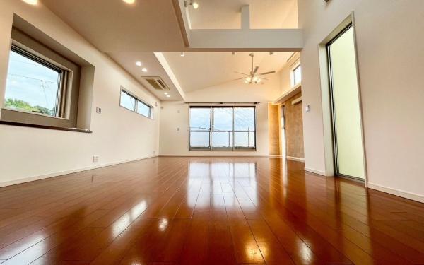 横浜市青葉区市ケ尾町の中古一戸建