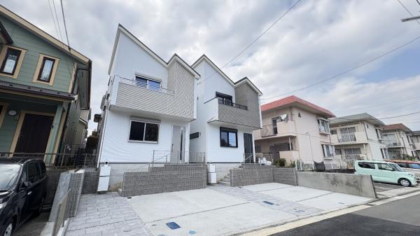 保土ケ谷区新桜ケ丘１丁目　全２棟２号棟