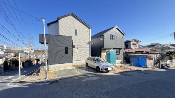 戸塚区戸塚町　全２棟２号棟