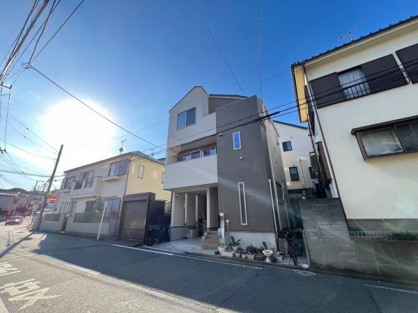 横浜市鶴見区寺谷２丁目の中古一戸建て