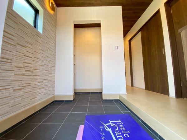 都筑区中川3丁目　全1棟