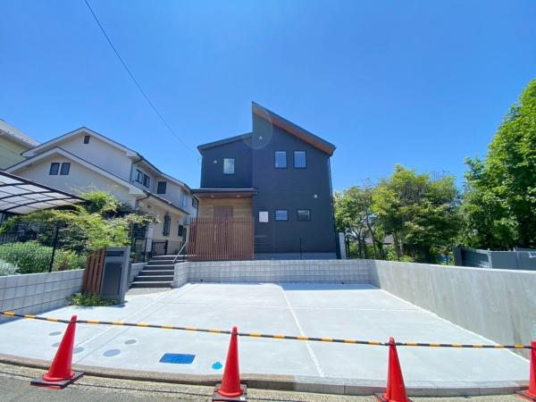 都筑区中川3丁目　全1棟