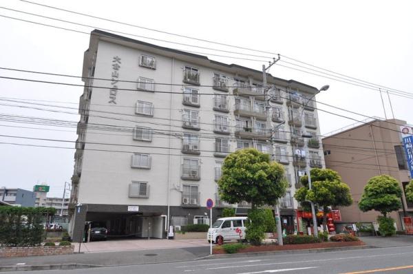 大倉山シュロス