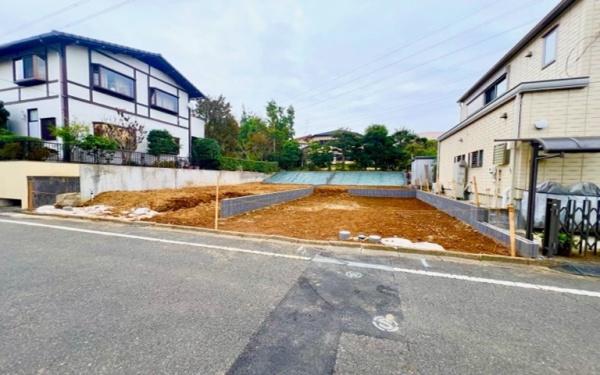 瀬谷区阿久和東2丁目　全2棟2号棟