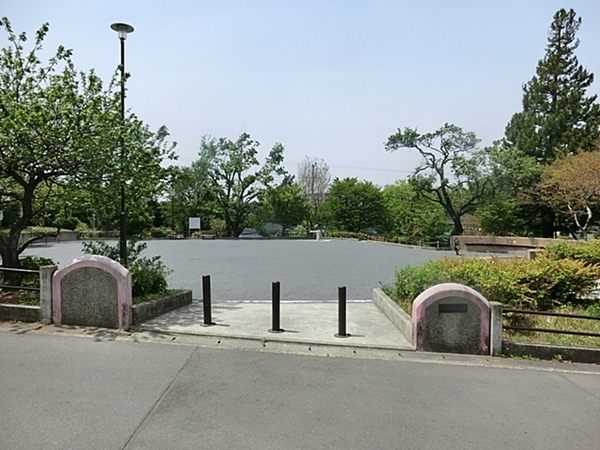 横浜市緑区いぶき野の土地(いぶき野第一公園)