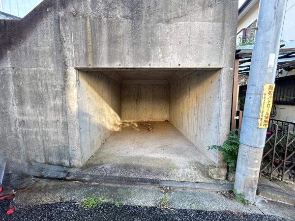 横浜市神奈川区三ツ沢東町の土地