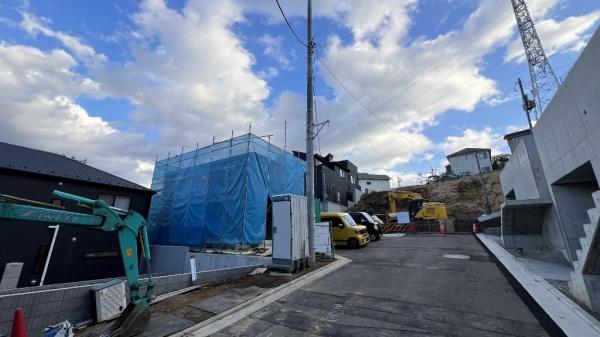 鶴見区梶山２丁目　全３棟Ｈ棟