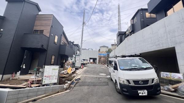 鶴見区梶山２丁目　全３棟Ｈ棟