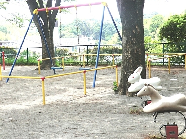 青葉区美しが丘4丁目全3棟C号棟(美しが丘第七公園)