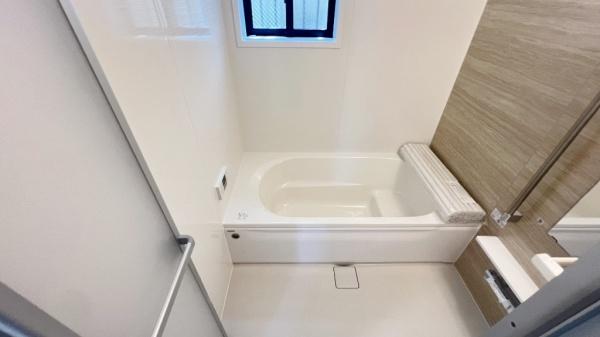 神奈川区三枚町　全2棟2号棟