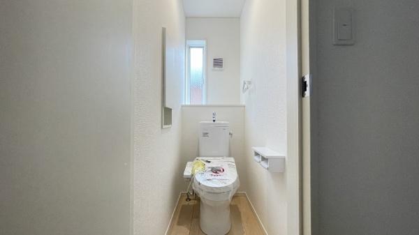 旭区上白根町　２号棟