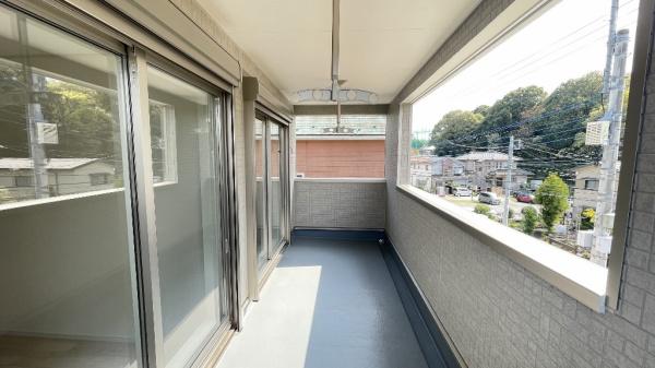 旭区上白根町　２号棟