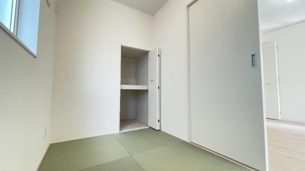 旭区上白根町　２号棟