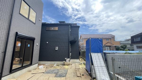 金沢区富岡東1丁目　全3棟A棟
