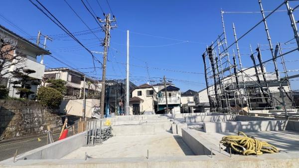金沢区富岡東1丁目　全3棟A棟