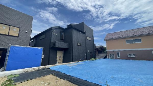 金沢区富岡東1丁目　全3棟A棟