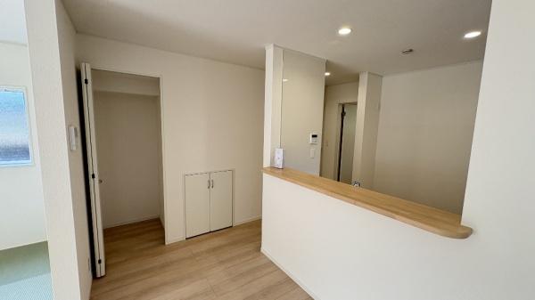 旭区上白根町　１号棟