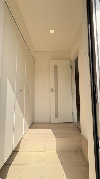 旭区上白根町　１号棟