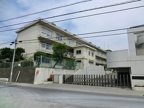 川崎市麻生区王禅寺東５丁目の土地(川崎市立東柿生小学校)