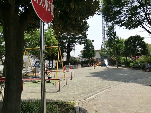 戸塚区上矢部町(大上なかよし公園)
