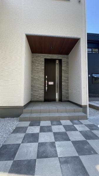 磯子区洋光台６丁目　全２棟２号棟