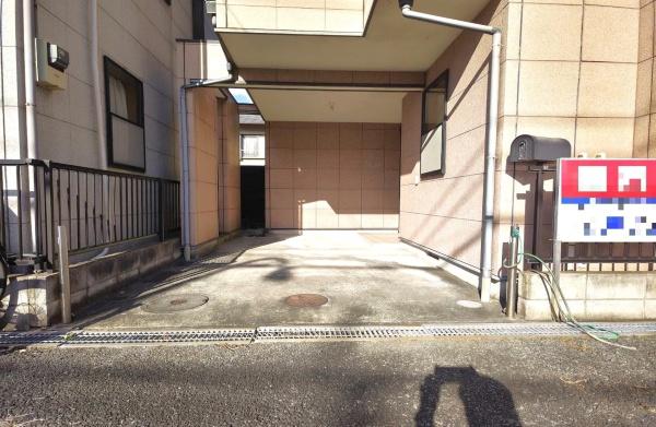 栄区中野町