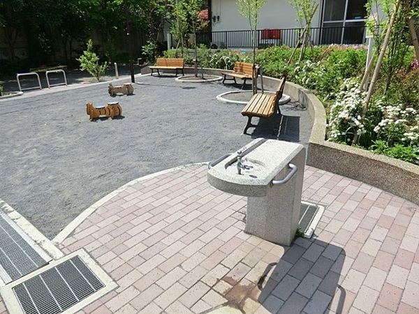 港北区下田町 全3棟1号棟(下田町第三公園)