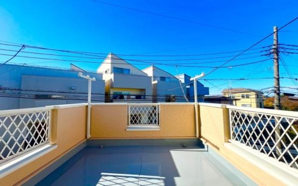 横浜市西区境之谷の中古一戸建て(バルコニー)