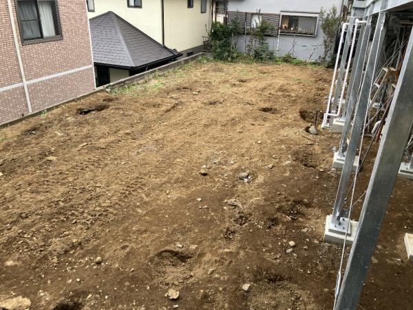 泉区白百合１丁目　全２棟B棟