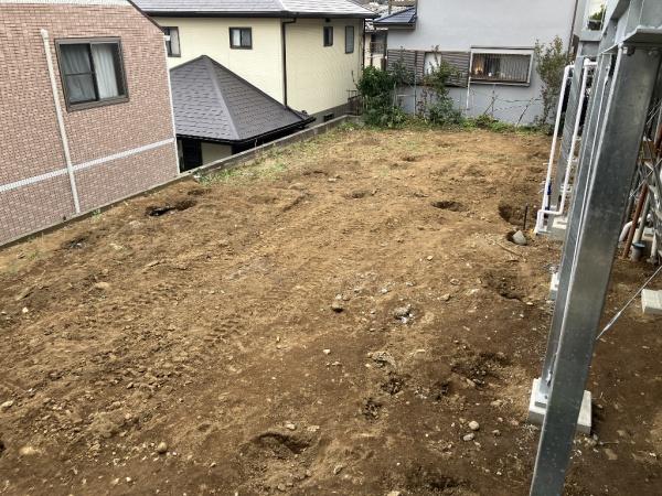 泉区白百合１丁目　全２棟B棟