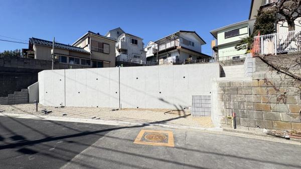 南区六ッ川2丁目　全2棟Ｂ棟