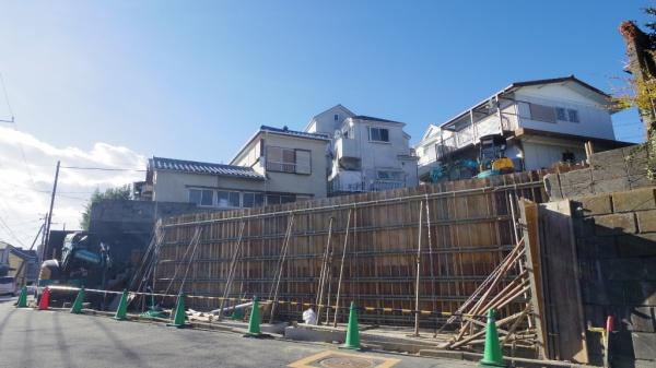 南区六ッ川2丁目　全2棟Ｂ棟