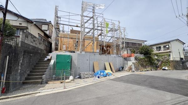 南区六ッ川2丁目　全2棟Ｂ棟