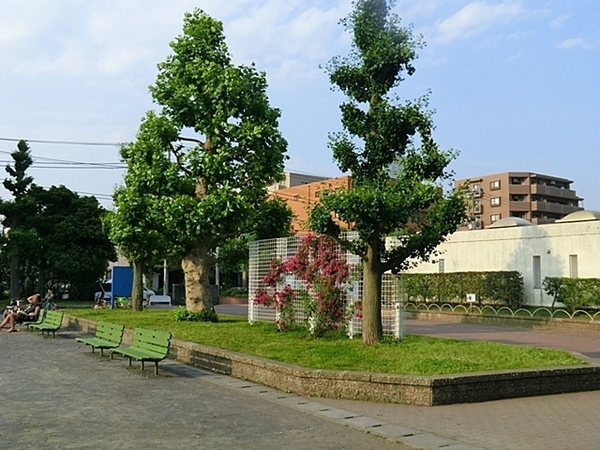 横浜市鶴見区向井町4丁目の中古一戸建て(潮田公園)