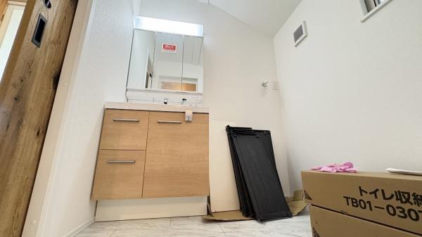 港南区笹下2丁目　全1棟