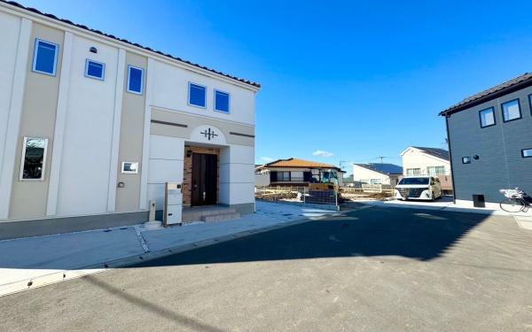 旭区鶴ケ峰本町３丁目　全５棟５号棟