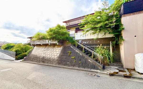 港南区笹下３丁目　全２棟Ａ号棟