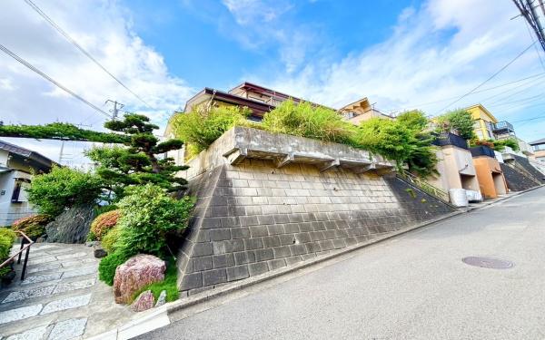 港南区笹下３丁目　全２棟Ｂ号棟