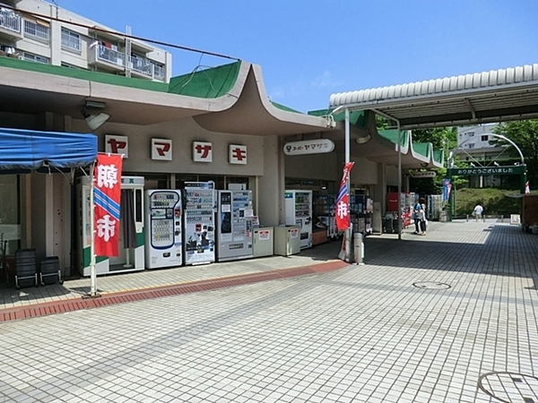 川崎市麻生区向原2丁目の中古一戸建て(スーパーヤマザキ平尾店)