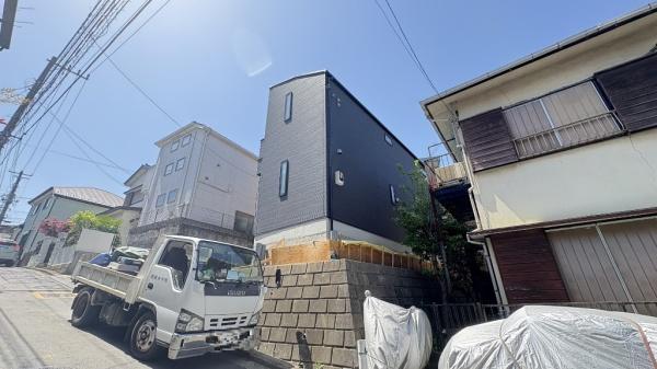 神奈川区羽沢南2丁目　全1棟