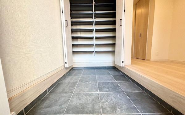 戸塚区戸塚町６　新築戸建