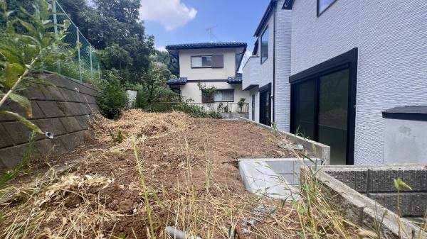 戸塚区秋葉町　全2棟1号棟