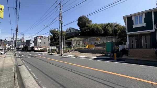 戸塚区秋葉町　全2棟1号棟