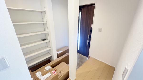 茅ケ崎市室田3丁目　全2棟1号棟