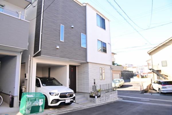 横浜市南区睦町２丁目の中古一戸建て
