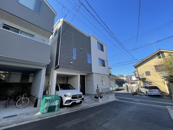 横浜市南区睦町２丁目の中古一戸建て
