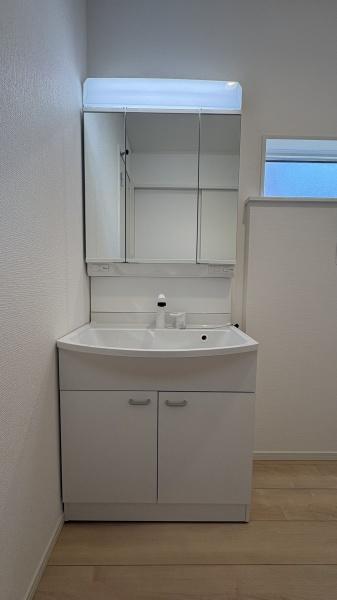 旭区善部町第８　全２棟１号棟