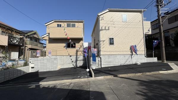 旭区善部町第８　全２棟２号棟