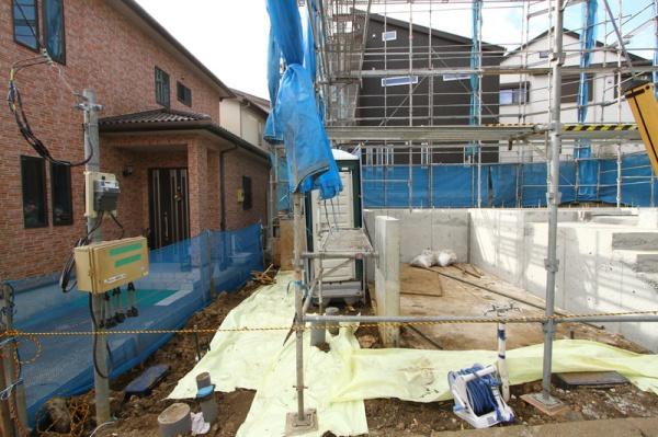 戸塚区戸塚町　全2棟1号棟