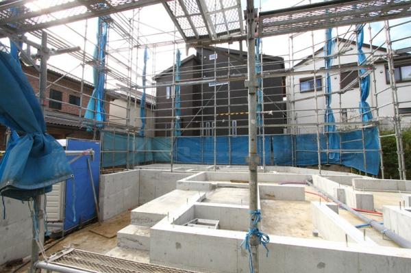 戸塚区戸塚町　全2棟1号棟